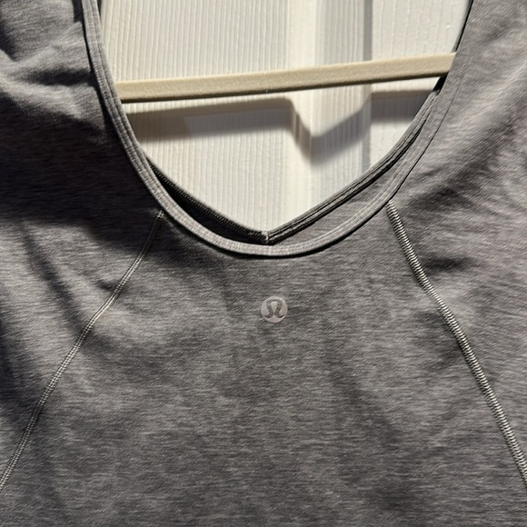 Lululemon Align Heather Gray Long Sleeve Crop Top S - Picture 8 of 8